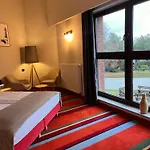 I Restauracja Czarny Kos Отель *