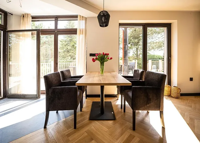 I Restauracja Czarny Kos *