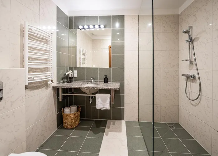 I Restauracja Czarny Kos Hotell